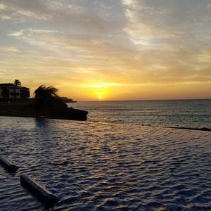 Meet your Posher, Val